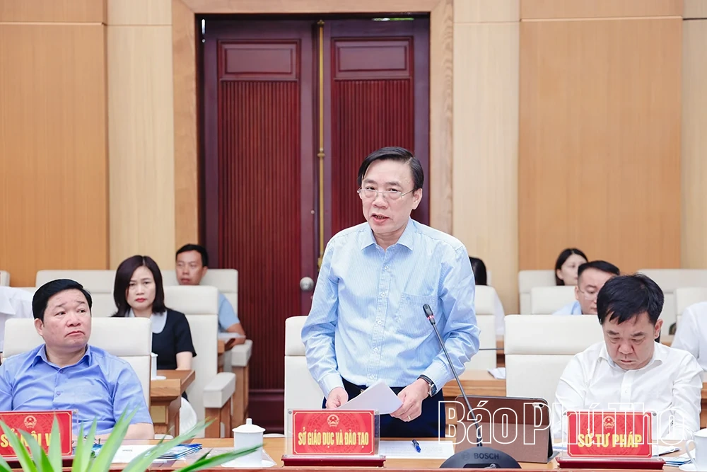 Tăng cường cung cấp thông tin, tạo đồng thuận phát triển