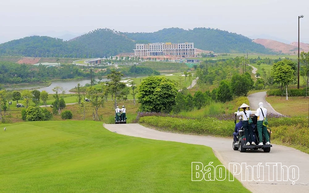 170 vận động viên tham gia Giải Golf Doanh nhân Đất Tổ lần thứ I