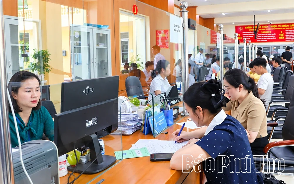 Nâng cao năng lực đội ngũ cán bộ cấp cơ sở trong không gian quản trị mới ở tỉnh Phú Thọ - Kỳ 2: Nâng tầm cán bộ - tạo sức bật từ cơ sở