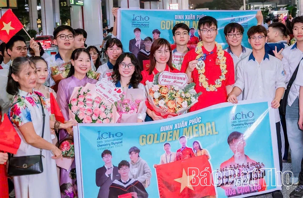 Từ niềm say mê Hóa học đến Huy chương Vàng Olympic quốc tế