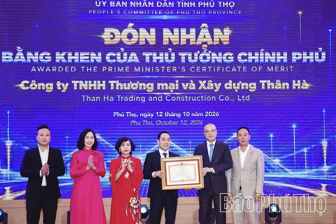Phu Tho Accompanies Businesses to Drive Double-Digit Growth