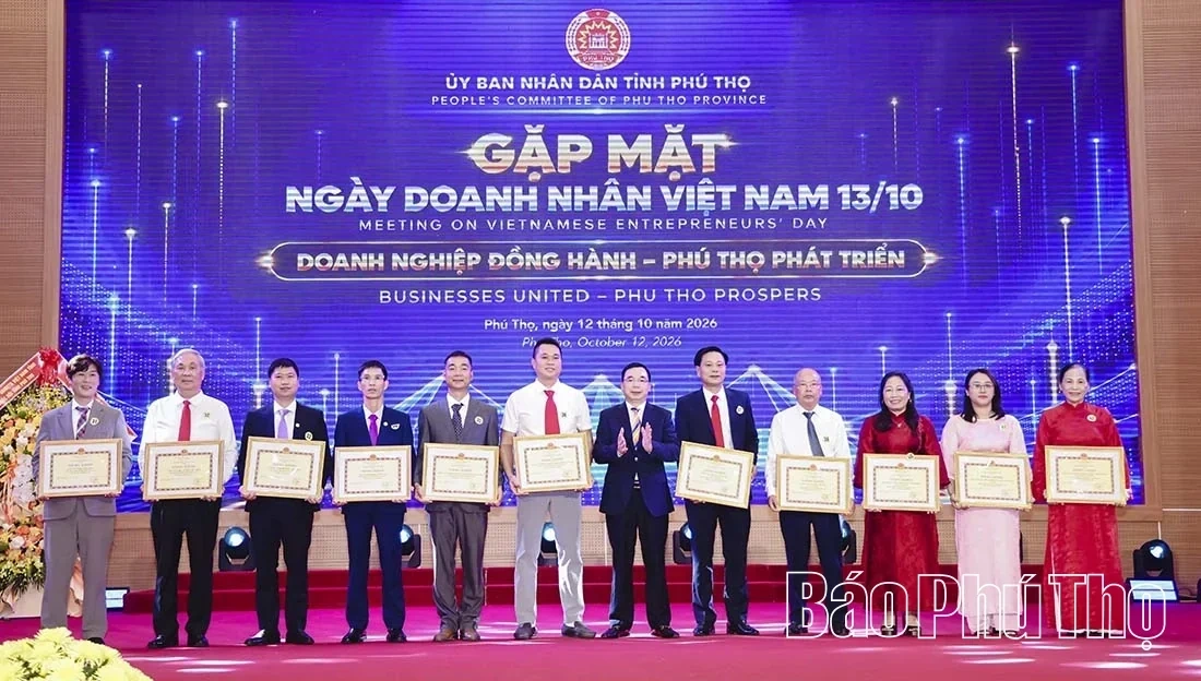 Phu Tho Accompanies Businesses to Drive Double-Digit Growth