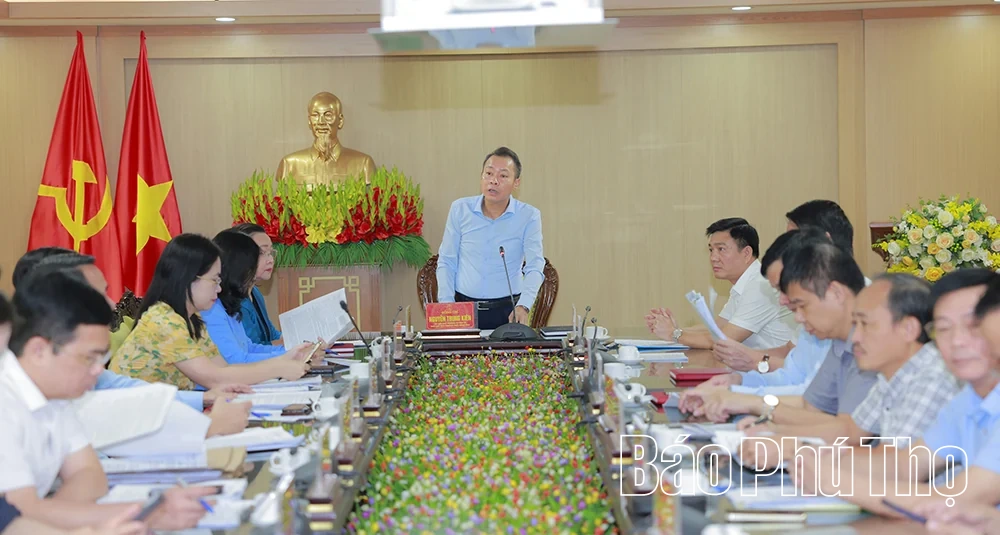 Thường trực HĐND tỉnh cho ý kiến vào các nội dung trình tại Kỳ họp thứ Năm