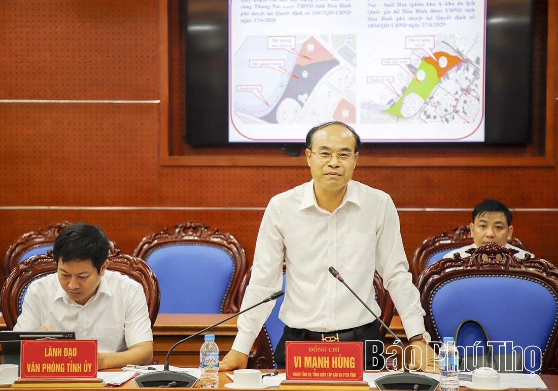 Chủ động tháo gỡ khó khăn, vướng mắc; đẩy nhanh tiến độ các dự án trọng điểm khu vực Hòa Bình