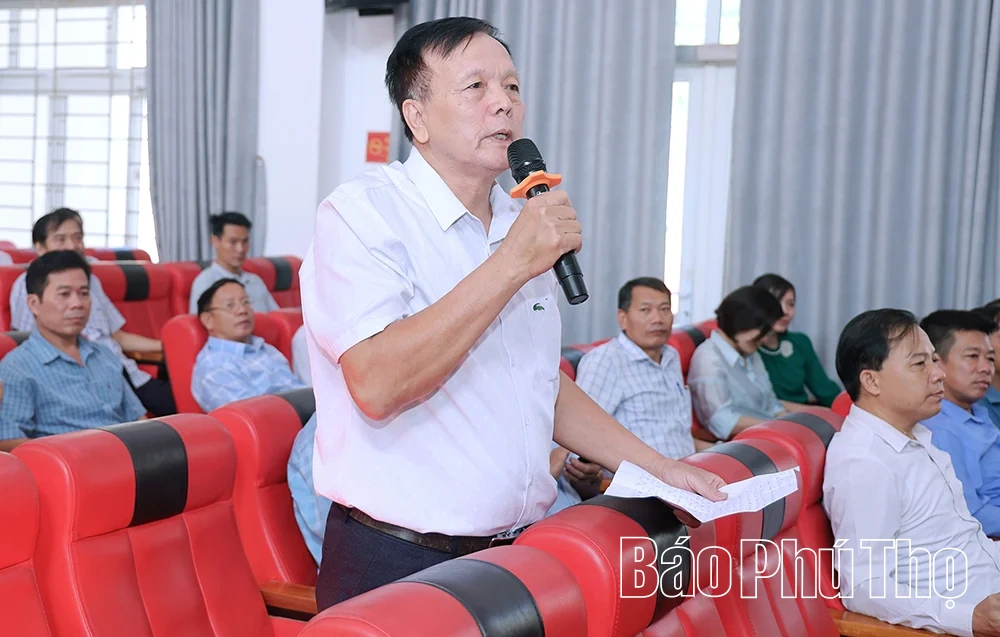 Đoàn đại biểu Quốc hội tỉnh tiếp xúc cử tri tại xã Sơn Đông