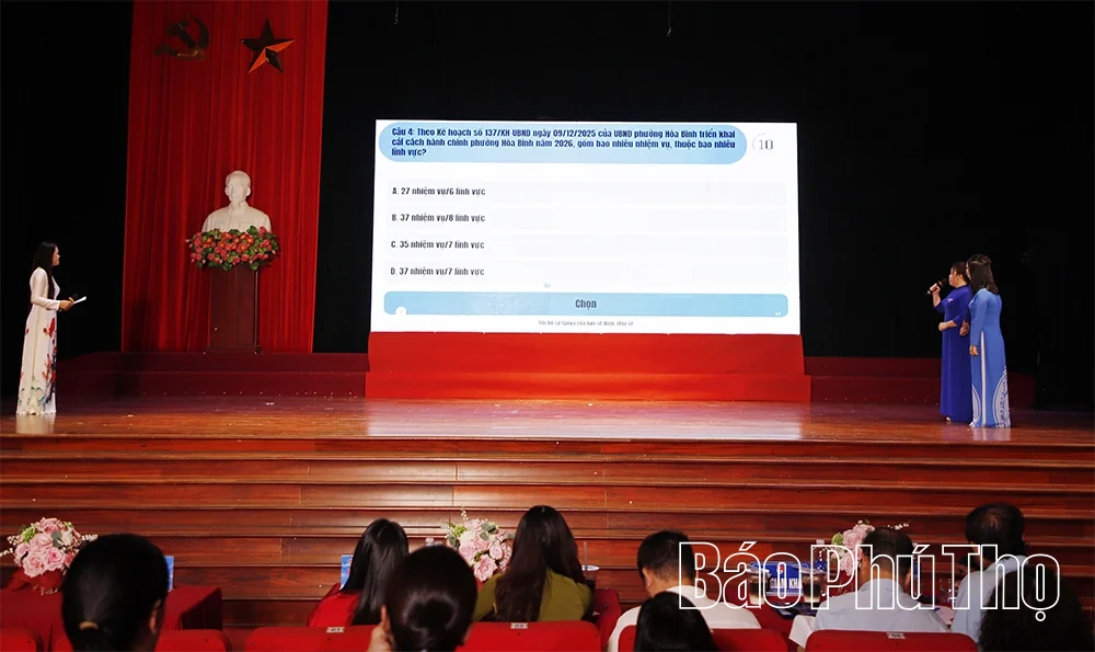 9 đội tham gia Hội thi tìm hiểu Nghị quyết số 57 gắn với cải cách hành chính phường Hòa Bình