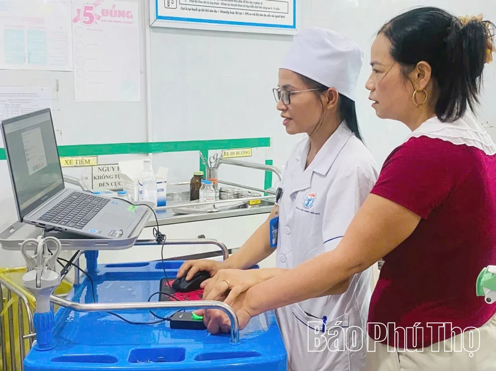 Ngành Y tế Phú Thọ đẩy mạnh chuyển đổi số