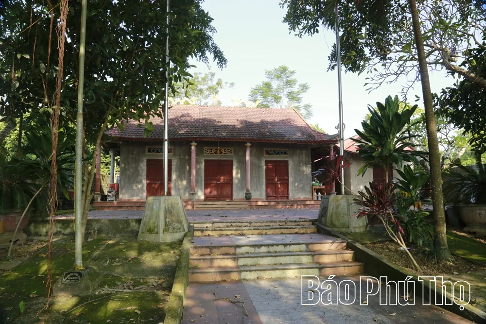 Ngọc Tân neo giữ hồn làng