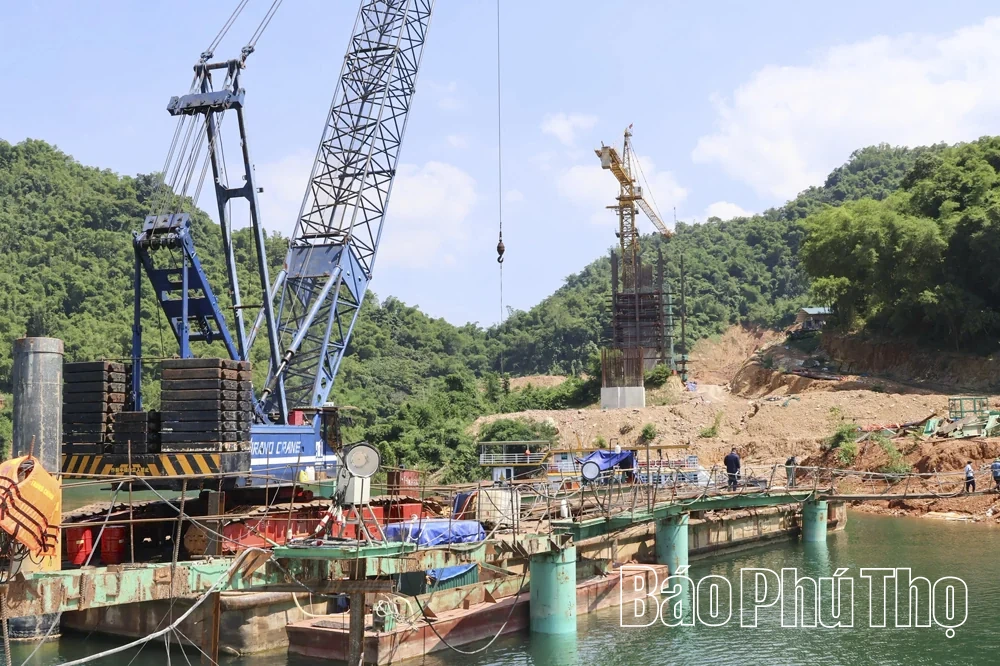 Hạ tầng giao thông mở rộng không gian phát triển sau hợp nhất