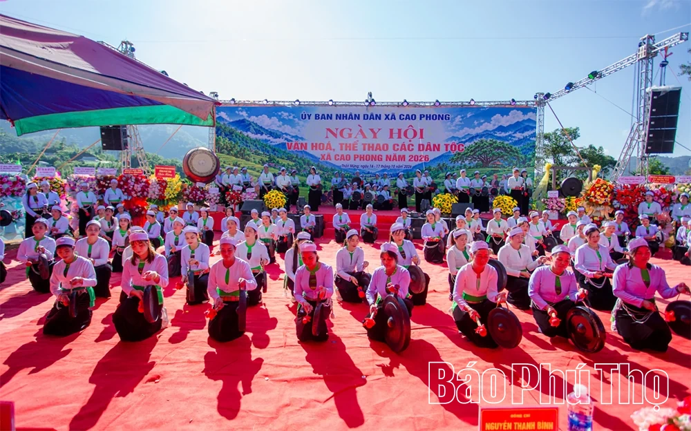 Bản Mừng Cao Phong - sắc màu du lịch vùng cao