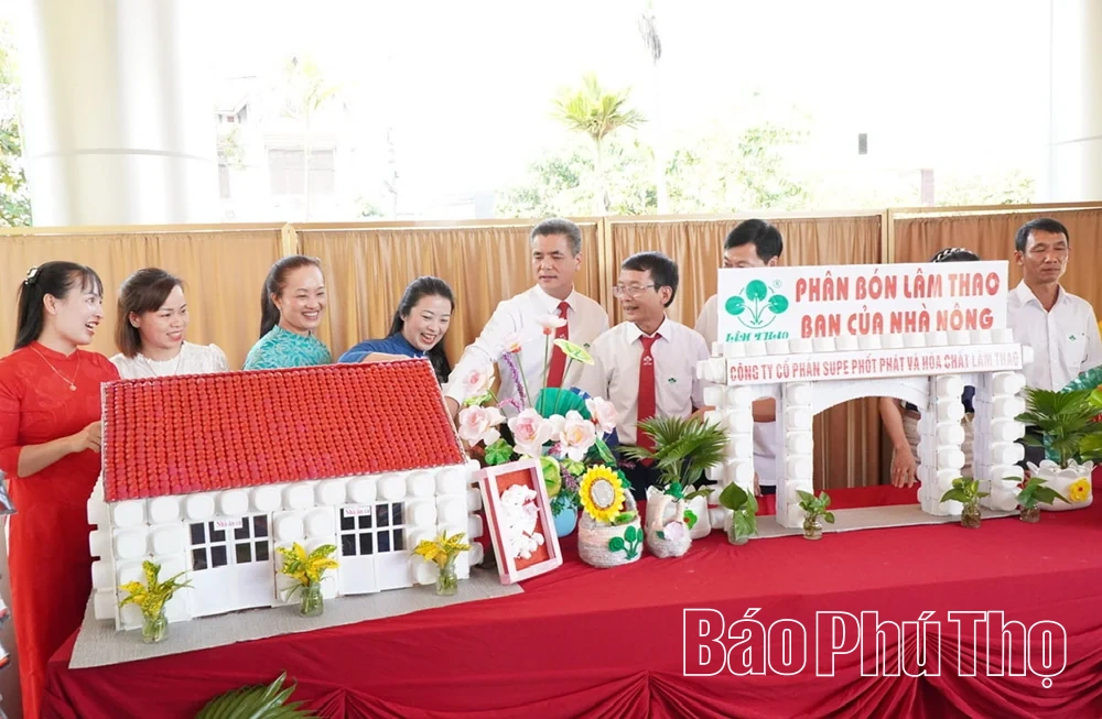 Trao giải cuộc thi Ngày hội Sáng tạo xanh và tổng kết Giải thể thao truyền thống LAFCHEMCO CUP năm 2026
