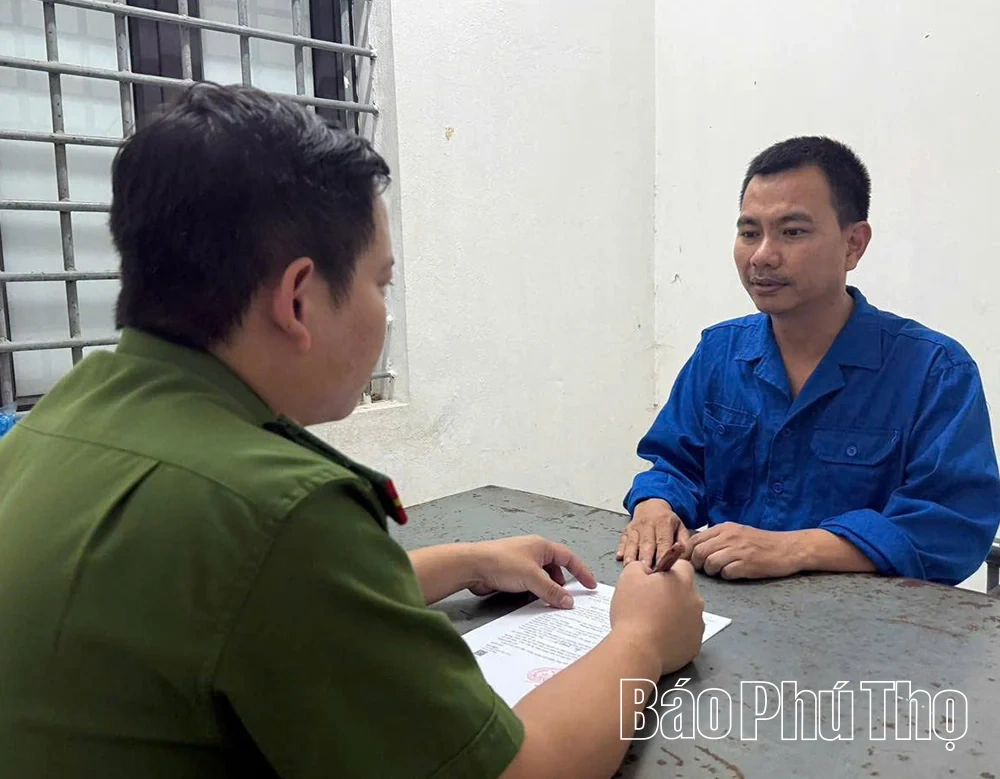Khởi tố, bắt tạm giam Bí thư Đảng ủy và Chủ tịch UBND xã Hợp Kim