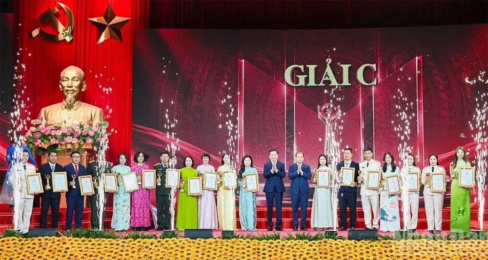Lễ trao giải Cuộc thi chính luận về bảo vệ nền tảng tư tưởng của Đảng, lần thứ sáu, năm 2026