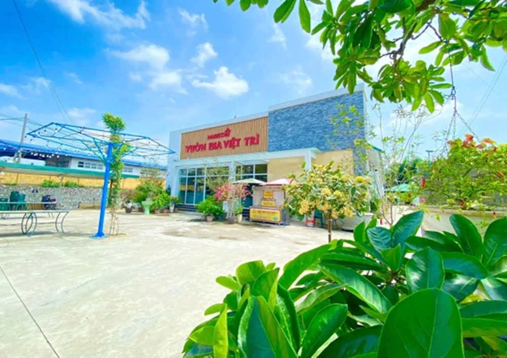 Tổng công ty cổ phần Bia – Rượu – Nước giải khát Hà Nội tìm kiếm đối tác thuê kho, văn phòng và đối tác hợp tác Trung tâm giới thiệu sản phẩm; Tìm kiếm môi giới hỗ trợ cho thuê công trình