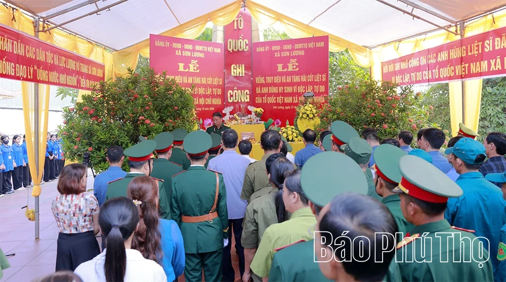 Truy điệu, an táng 2 hài cốt liệt sĩ chưa xác định thông tin