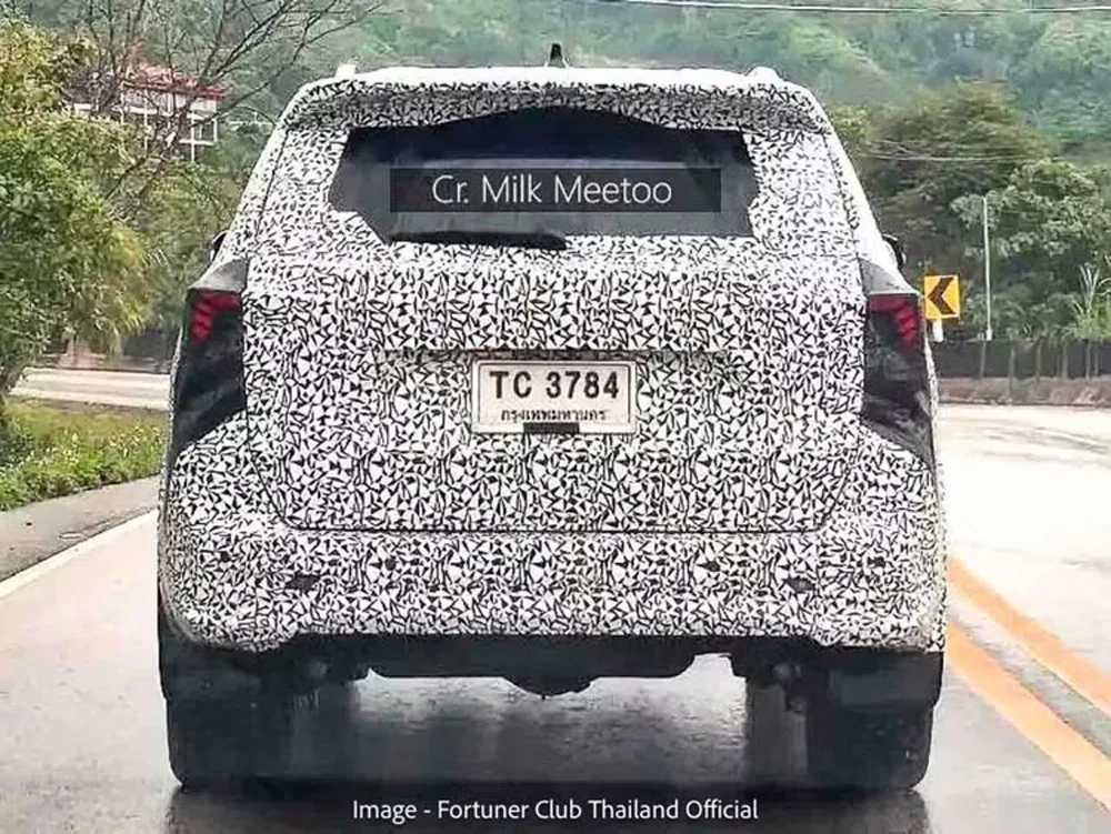 Toyota Fortuner đời mới chốt ngày ra mắt