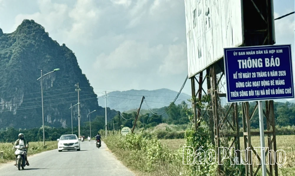 Siết chặt quản lý hoạt động bè, mảng trên sông Bôi