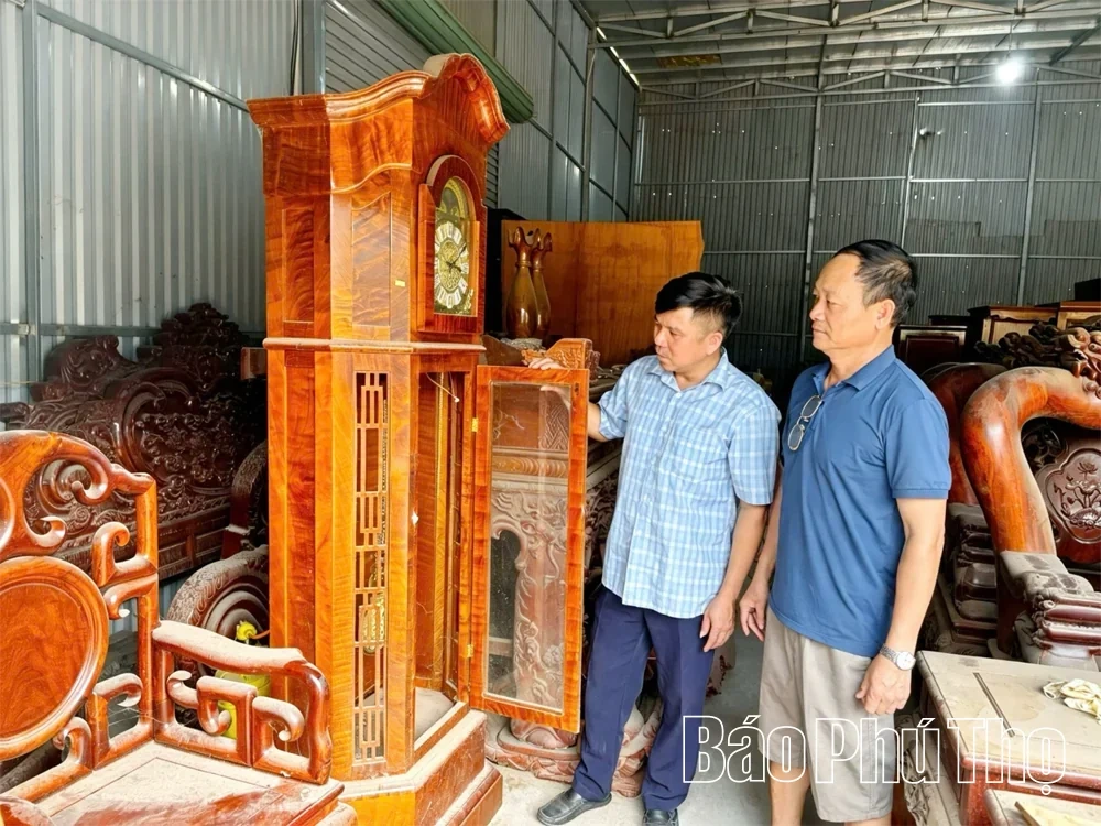 The Vitality of Bich Chu Woodcraft