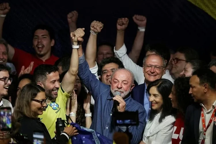 Tổng thống Brazil Lula da Silva với màn lội ngược dòng lịch sử