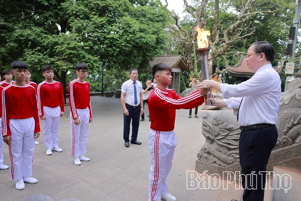 Lễ xin lửa truyền thống Hội khỏe Phù Đổng tỉnh Phú Thọ lần thứ I, năm 2026