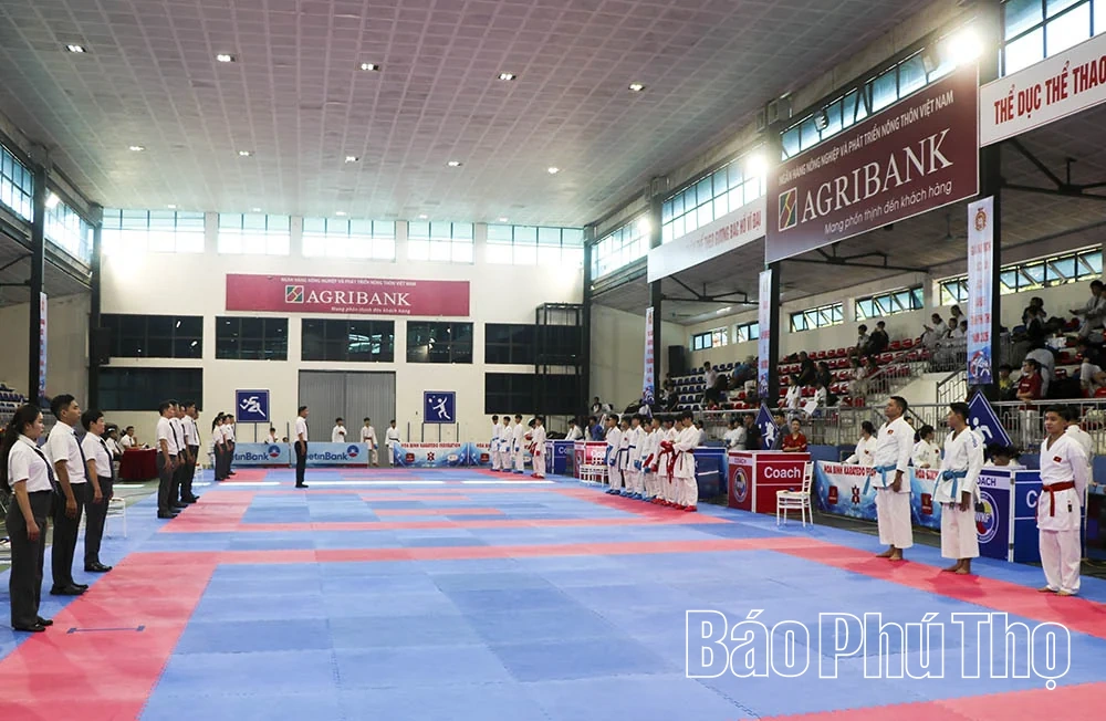 Gần 400 vận động viên tranh tài Giải vô địch các câu lạc bộ Karate tỉnh năm 2026