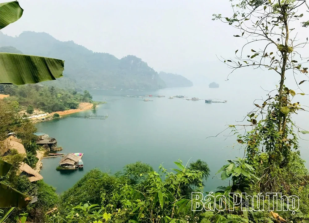 Đánh thức những miền đất có thể kể chuyện
