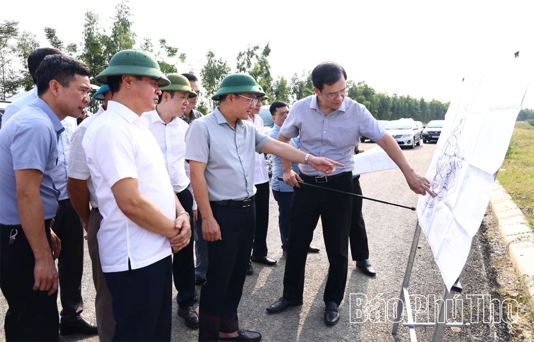 Phó Chủ tịch UBND tỉnh Vũ Việt Văn kiểm tra tiến độ Dự án các đô thị xanh