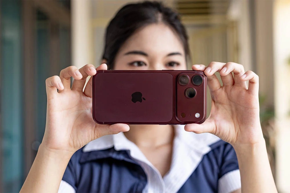 Chu kỳ đổi máy kéo dài, iPhone 18 Pro Max có đủ sức thuyết phục?