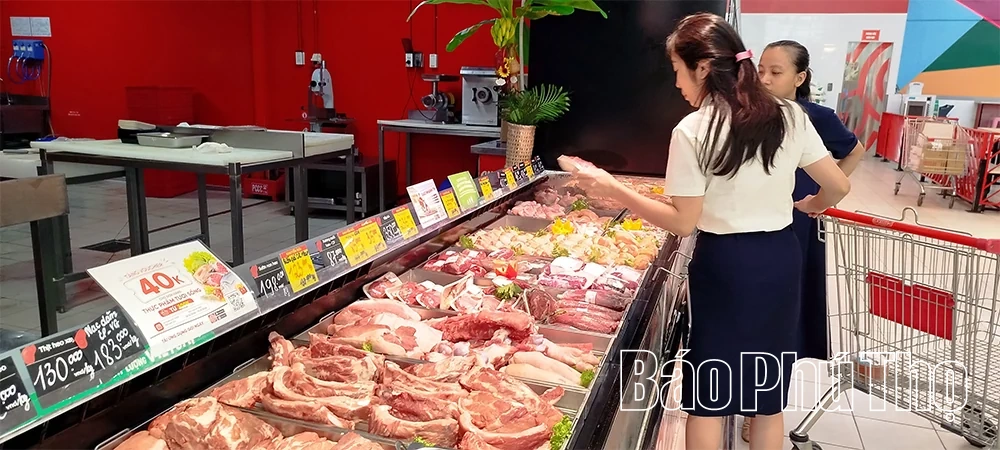 10 tháng, tổng mức bán lẻ hàng hóa và doanh thu dịch vụ tiêu dùng tăng 17,2% so với cùng kỳ