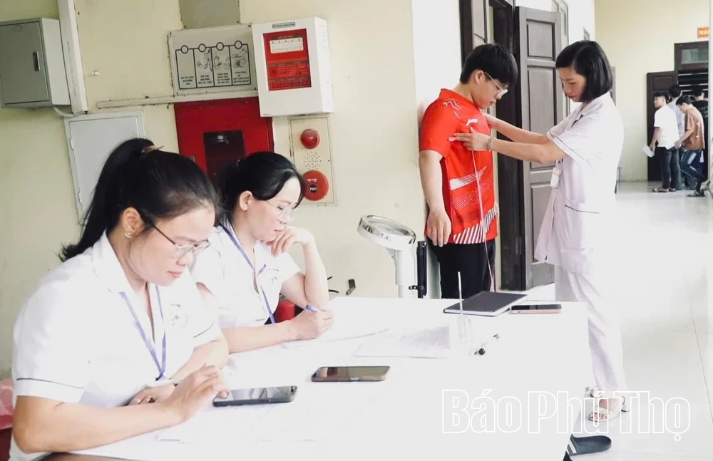 Những lá đơn của sức trẻ Yên Lạc