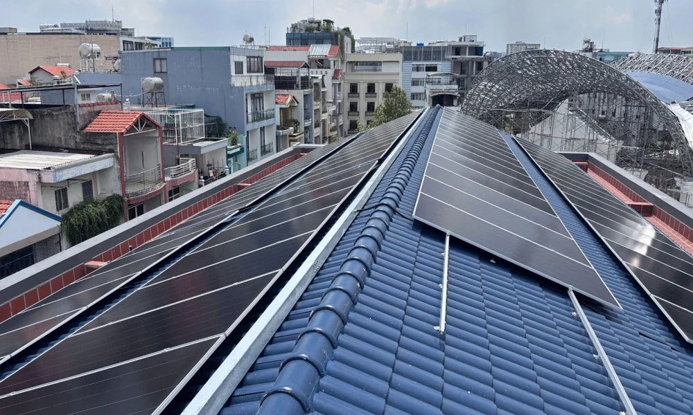 Hơn 1.000 doanh nghiệp lựa chọn Việt Nam Solar là đối tác phân phối thiết bị điện mặt trời
