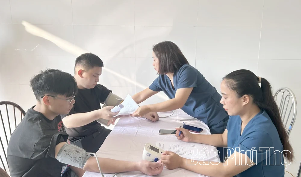 Kim Bôi tập trung cho công tác tuyển quân