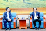 Chủ tịch UBND tỉnh Trần Duy Đông tiếp và làm việc với Công ty Giải pháp năng lượng LG, Hàn Quốc