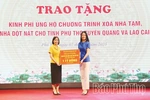 Trao 1 tỷ đồng hỗ trợ xóa nhà tạm, nhà dột nát cho tỉnh Phú Thọ