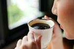 Có nên uống cà phê trước bữa sáng để giảm cân?