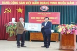 Phó Bí thư Tỉnh ủy Nguyễn Mạnh Sơn dự sinh hoạt Chi bộ khu 1, xã Tây Cốc