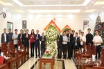 Chủ tịch HĐND tỉnh Bùi Đức Hinh chúc mừng Giáo phận Phát Diệm nhân dịp Lễ Giáng sinh