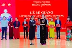 69 học viên hoàn thành lớp Trung cấp Lý luận chính trị hệ không tập trung