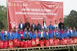 Hơn 600 phần quà Tết đến với học sinh, hộ nghèo xã Quy Đức