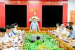Phó Chủ tịch UBND tỉnh Đinh Công Sứ nghe báo cáo Đề án phát triển nông nghiệp tuần hoàn