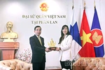 Đoàn công tác tỉnh Phú Thọ thăm và làm việc với Đại sứ quán Việt Nam tại Cộng hòa Phần Lan