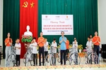 Trao tặng xe đạp cho học sinh có hoàn cảnh khó khăn tại xã Thung Nai