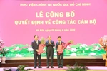 Công bố quyết định bổ nhiệm lại Giám đốc và bổ nhiệm Phó Giám đốc Thường trực Học viện Báo chí và Tuyên truyền