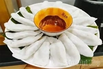 Bánh tai - Món quà quê mộc mạc của người dân Đất Tổ