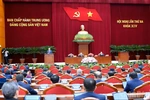 Ban hành nghị quyết về đổi mới mô hình phát triển Việt Nam