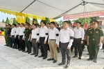 Lấy mẫu hài cốt liệt sĩ tại các nghĩa trang liệt sĩ trên địa bàn xã Thổ Tang