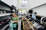 Tạm giữ số lượng lớn hàng hóa có dấu hiệu giả mạo nhãn hiệu