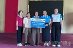 Phụ nữ Tân Sơn giữ lửa yêu thương
