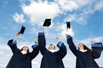 Giăng bẫy học bổng để lừa tiền, thu thập dữ liệu cá nhân