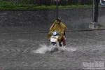 Thời tiết ngày 14/9: Mưa lớn tiếp diễn tại Bắc Bộ và Trung Bộ, thủ đô Hà Nội nhiệt độ giảm mạnh